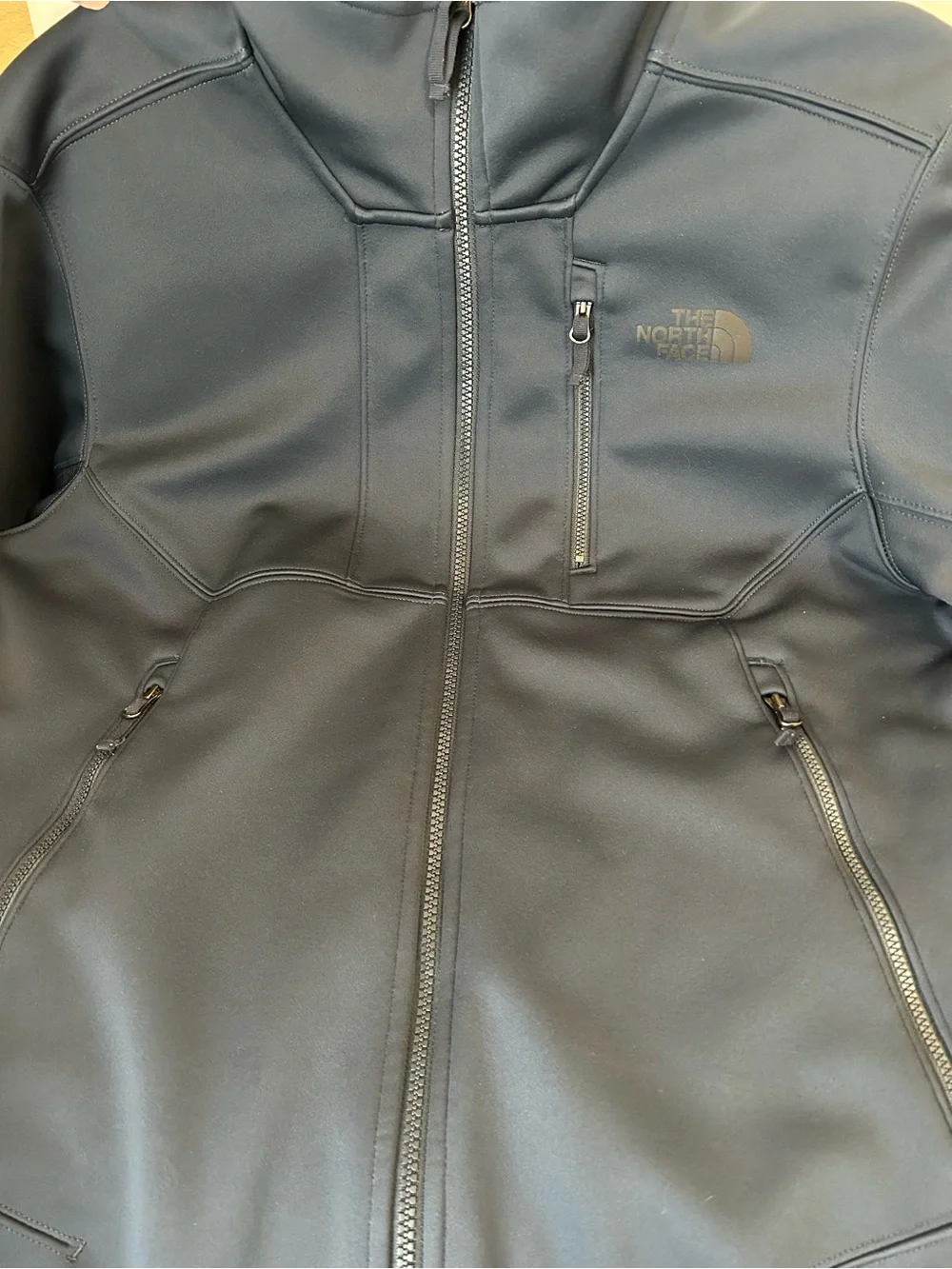 Men’s North Face navy blue jacket